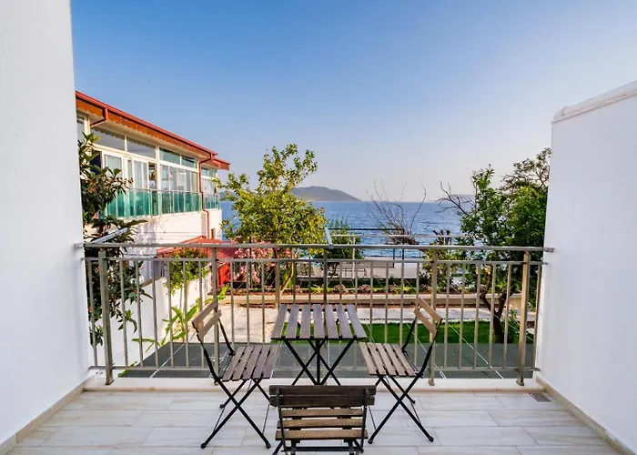 Sardunya Andifli Hotel Kaş