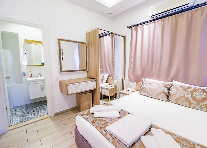 Hotel Sardunya Andifli Kaş