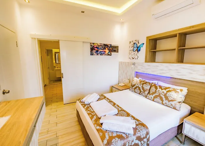 Sardunya Andifli Kaş